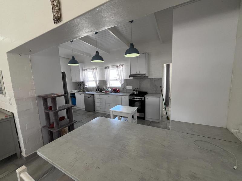 4 Bedroom Property for Sale in Dwarskersbos Western Cape